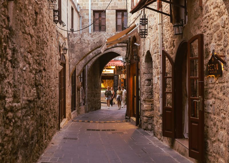 rhodes_streets