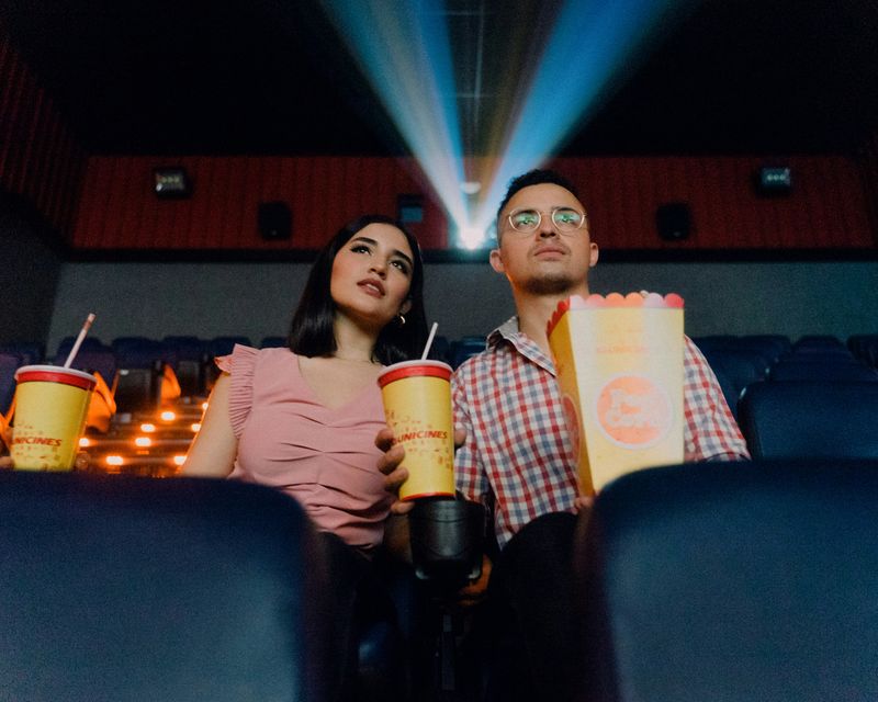 cinema_couple